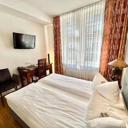 Hotel Elefant Schwerin  Exterior photo