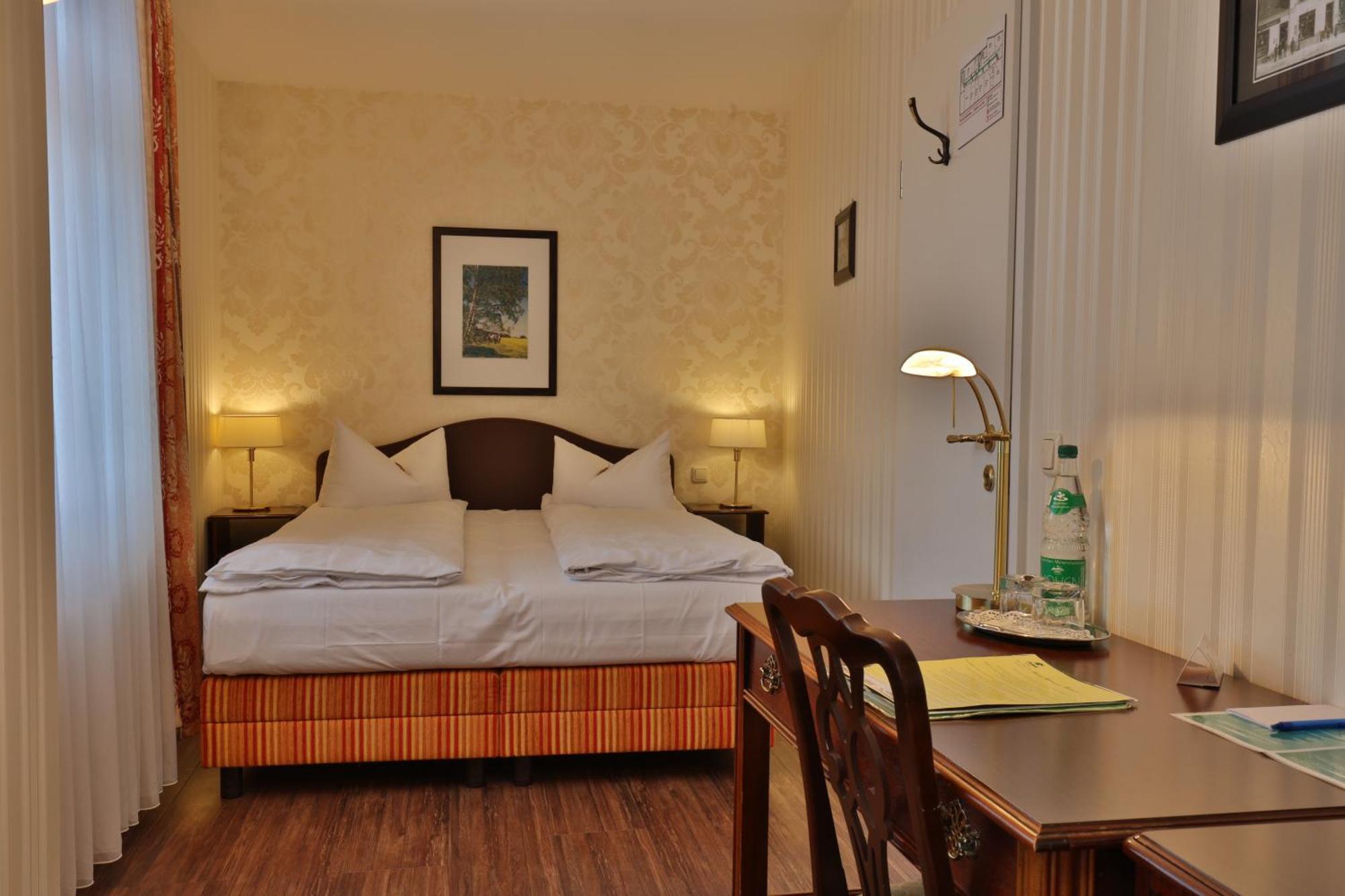 Hotel Elefant Schwerin  Room photo