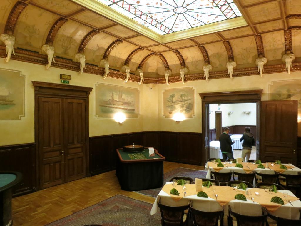 Hotel Elefant Schwerin  Exterior photo